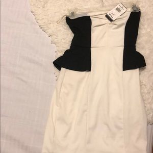 Green envelope dress NWT